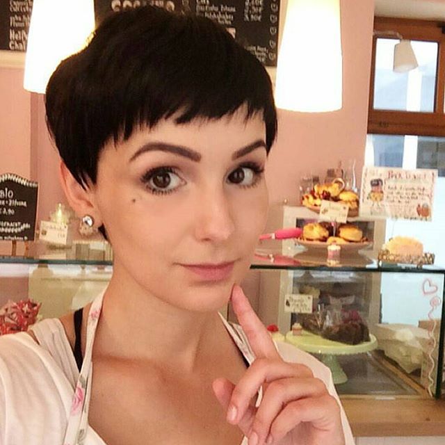21 Incredibly Trendy Pixie Cut Ideas: Easy Short Hairstyles