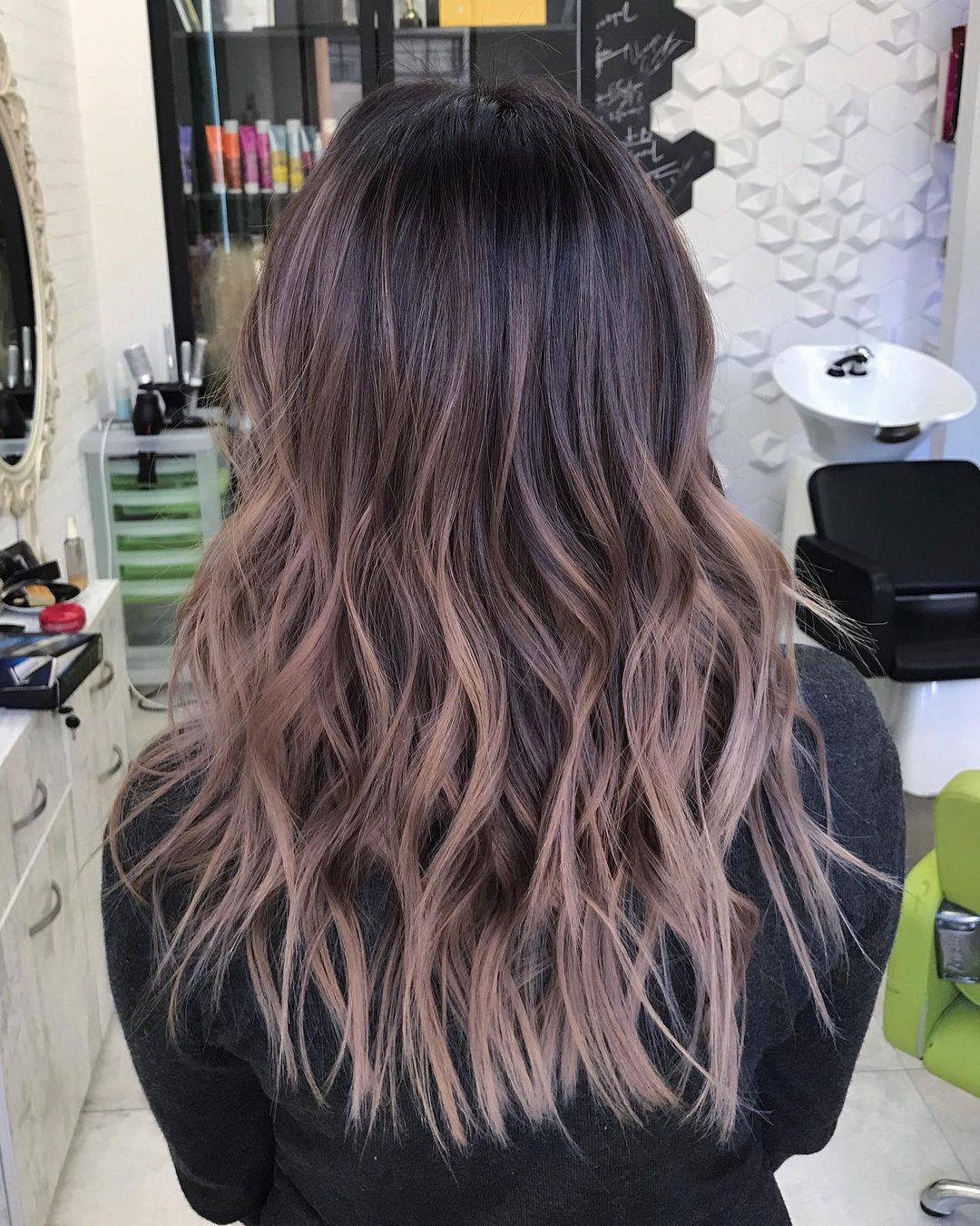 Ombre Balayage Haircut Ideas for Women - Medium and Long Hair Color Designs 2021 - 2022