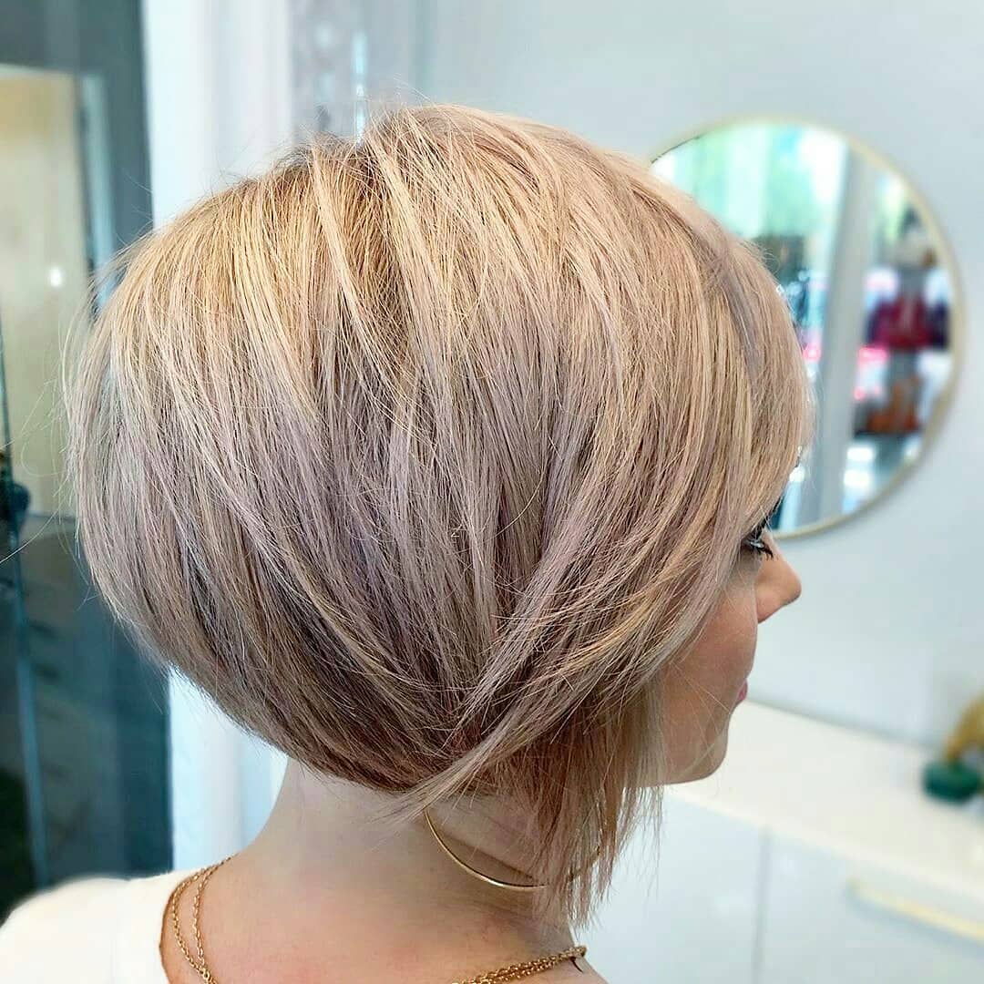 10 Stylish Short Straight Bob Haircut Ideas In Subtle And Intense Colors Pop Haircuts 7001