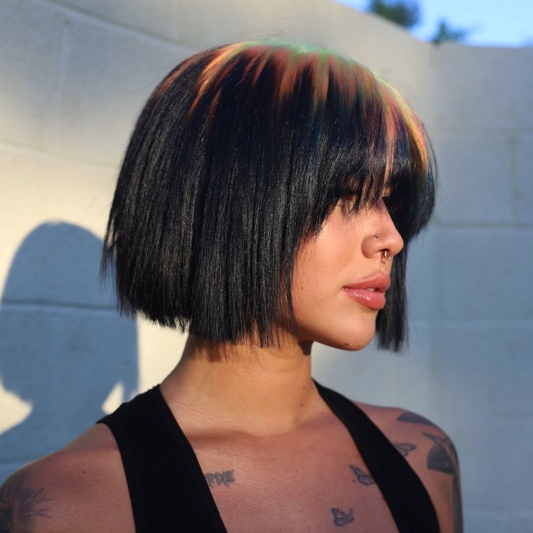 Stylish Simple Short Hair Cuts for Ladies